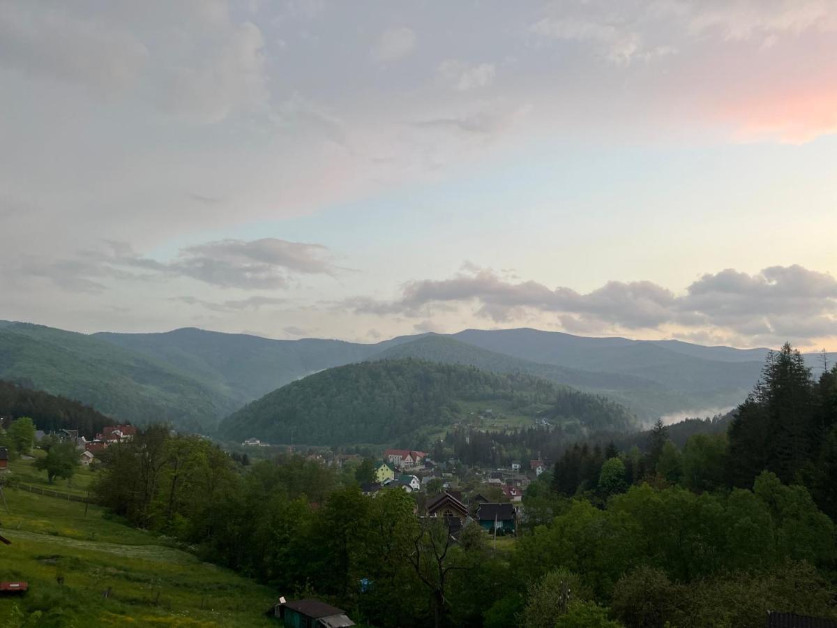 Котедж "Гірська Роса" Яремче Чан Басейн Esterno foto